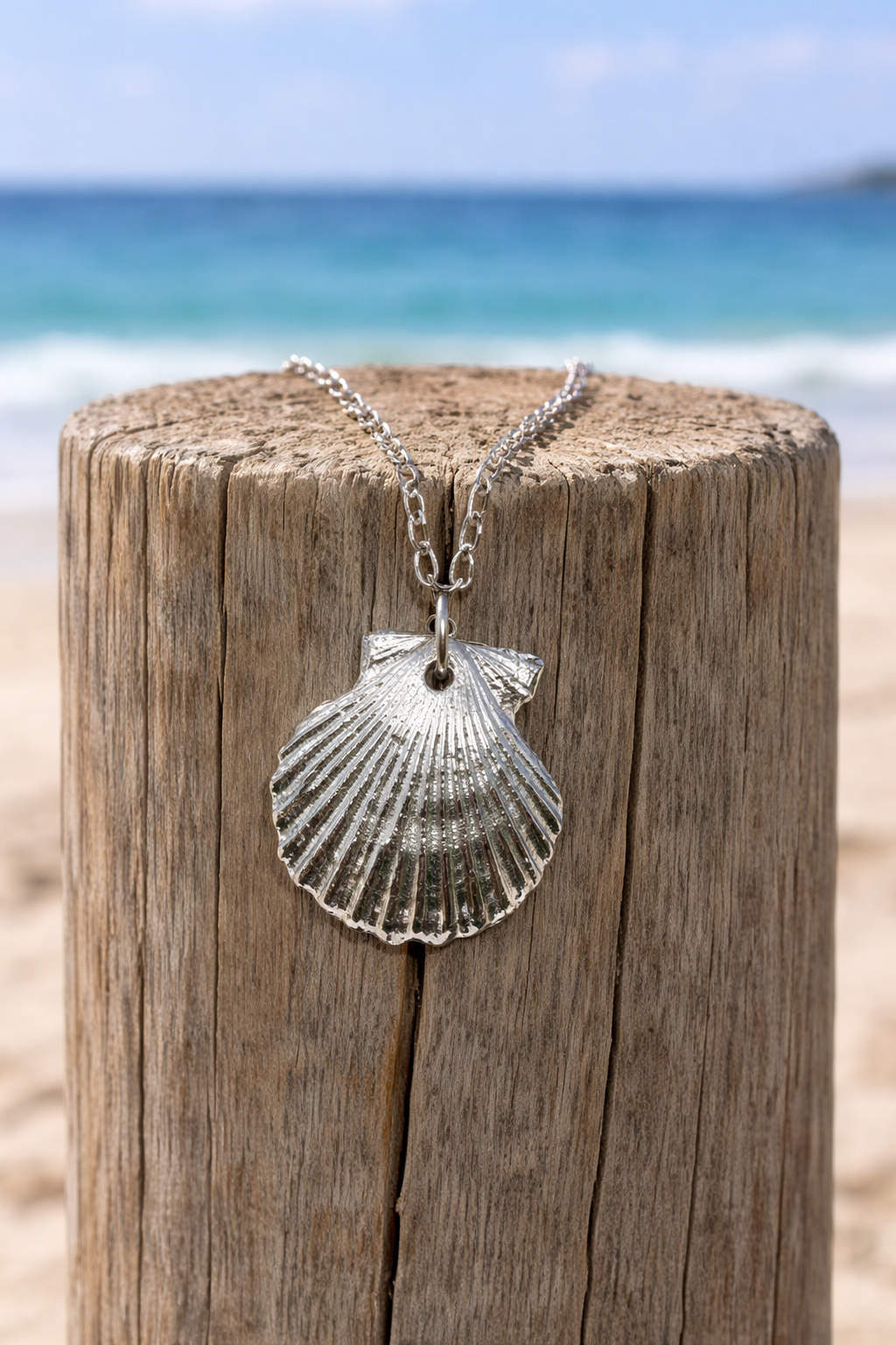 Silver Clam Necklace