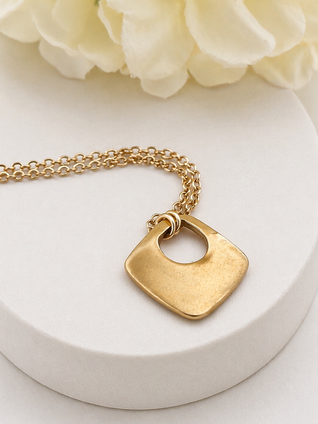 Sunny Bronze Necklace