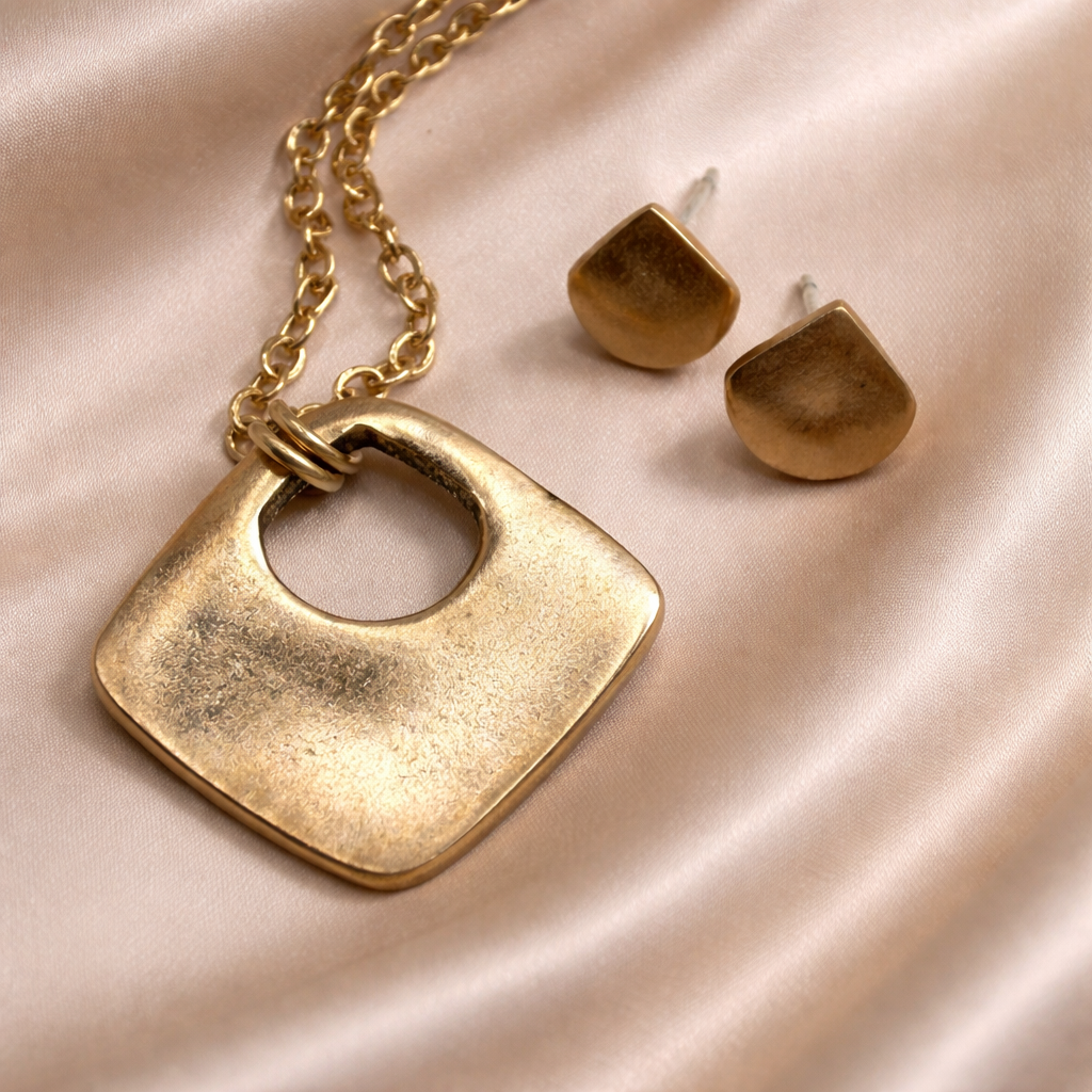 Sunny Bronze Necklace and Earring Gift Set