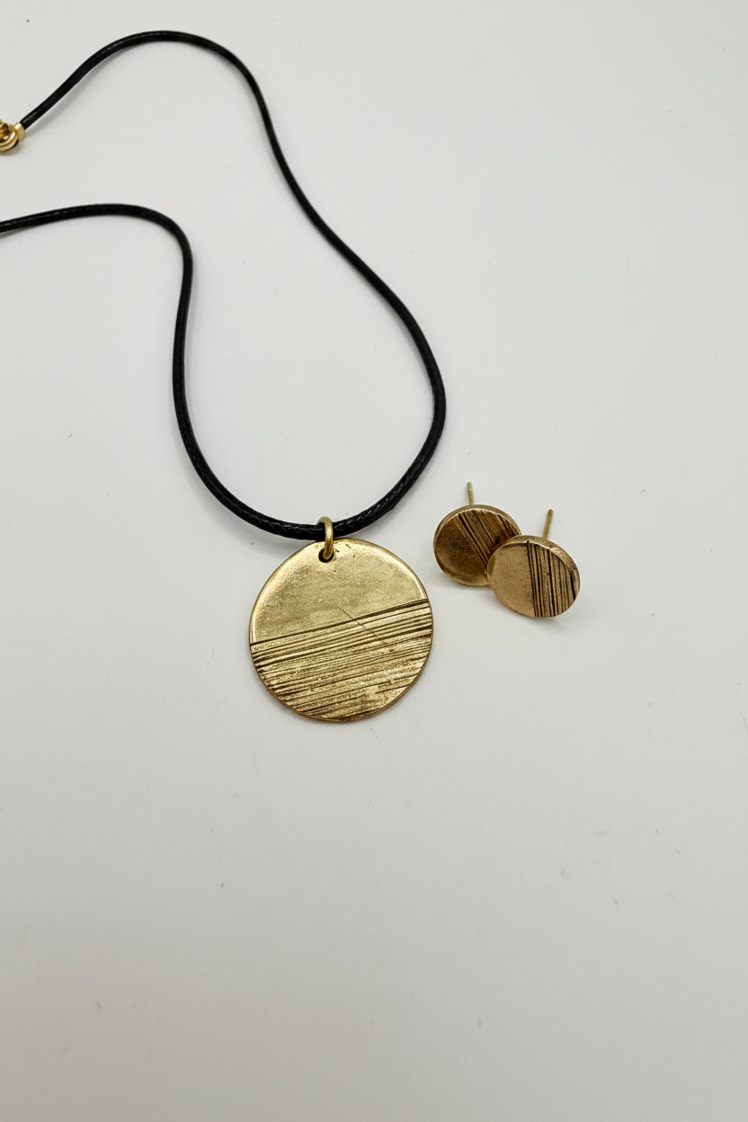 Sunny Bronze Textured Circle Necklace