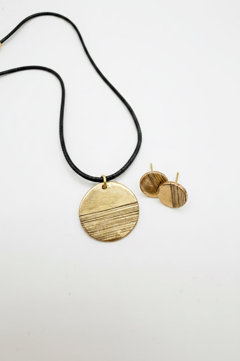 Sunny Bronze Textured Circle Necklace and Earring Gift Set