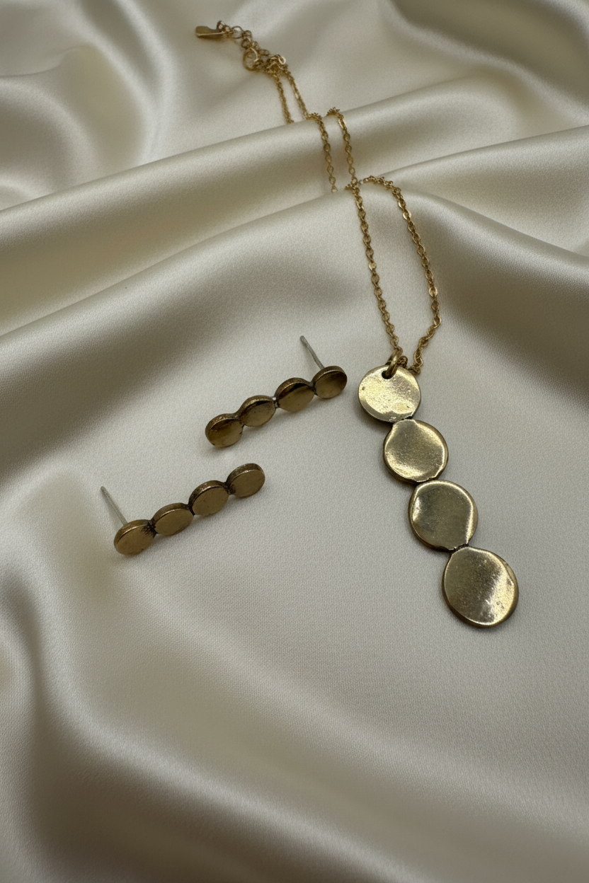 Sunny Bronze Circles Necklace and Earring Gift Set