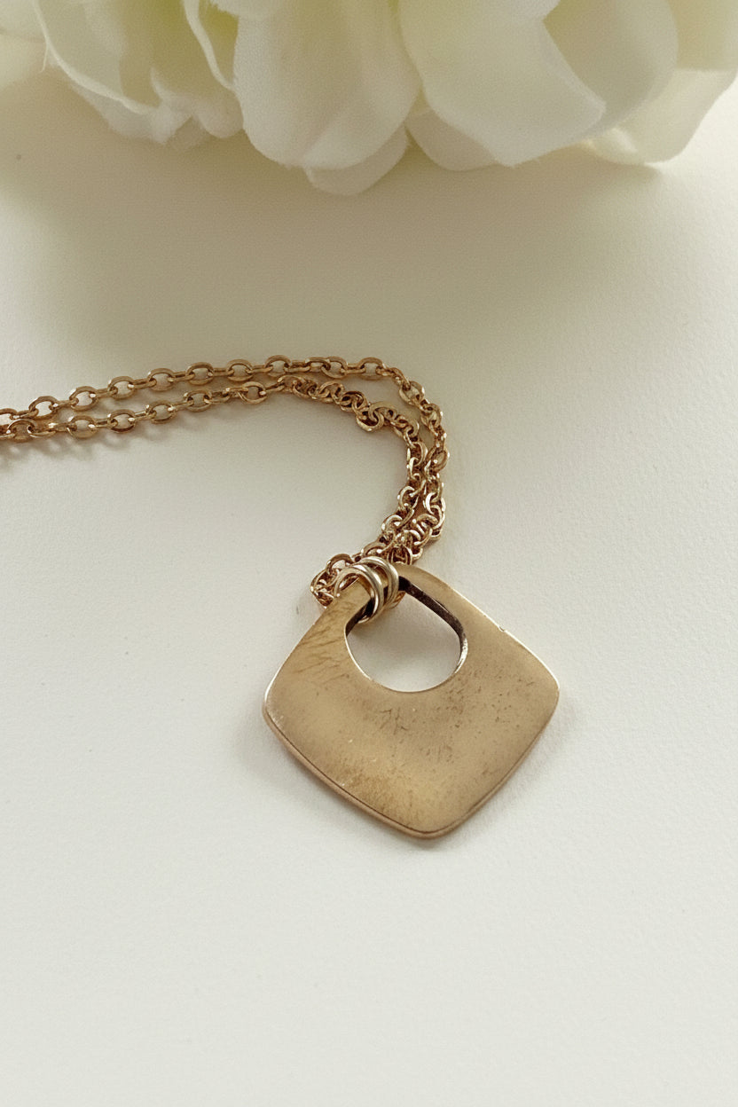 Sunny Bronze Necklace